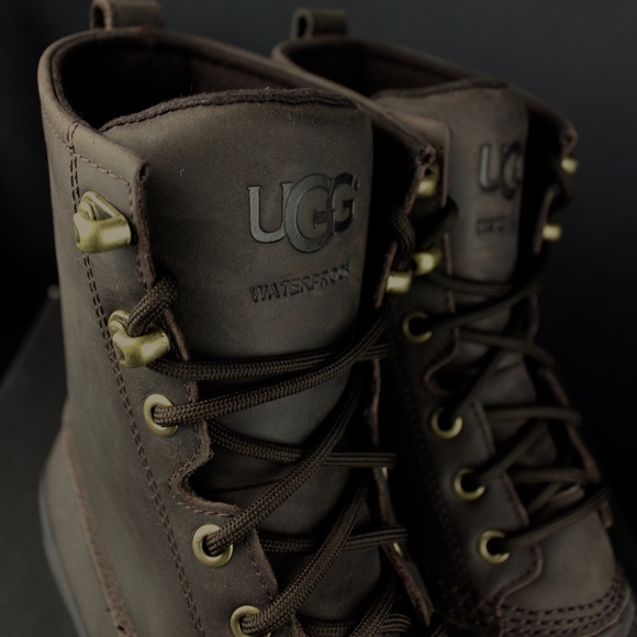 UGG MENS Stout Yucca Boots Waterproof 1015382 STT - Picture 4 of 7